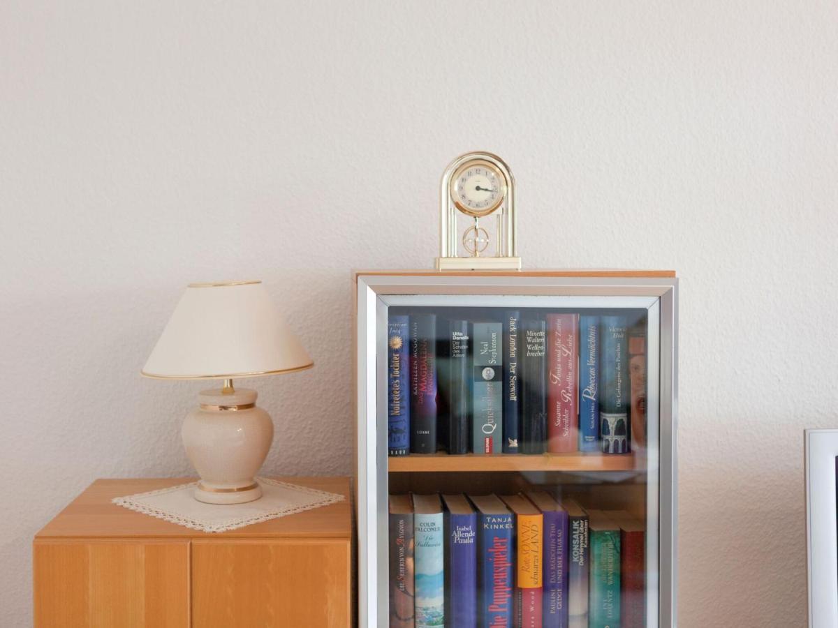 Sunny Flat In Bad Driburg With Garden Apartment Bagian luar foto