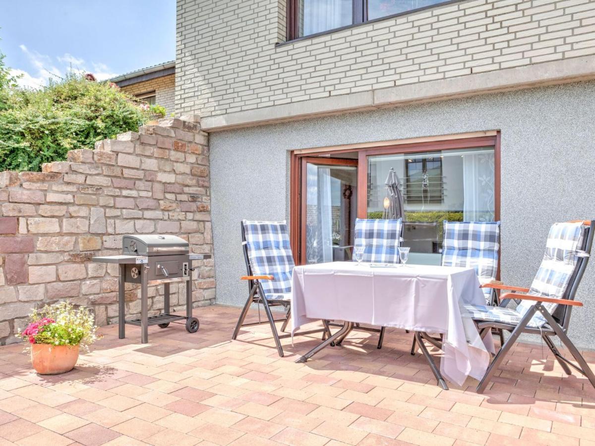 Sunny Flat In Bad Driburg With Garden Apartment Bagian luar foto