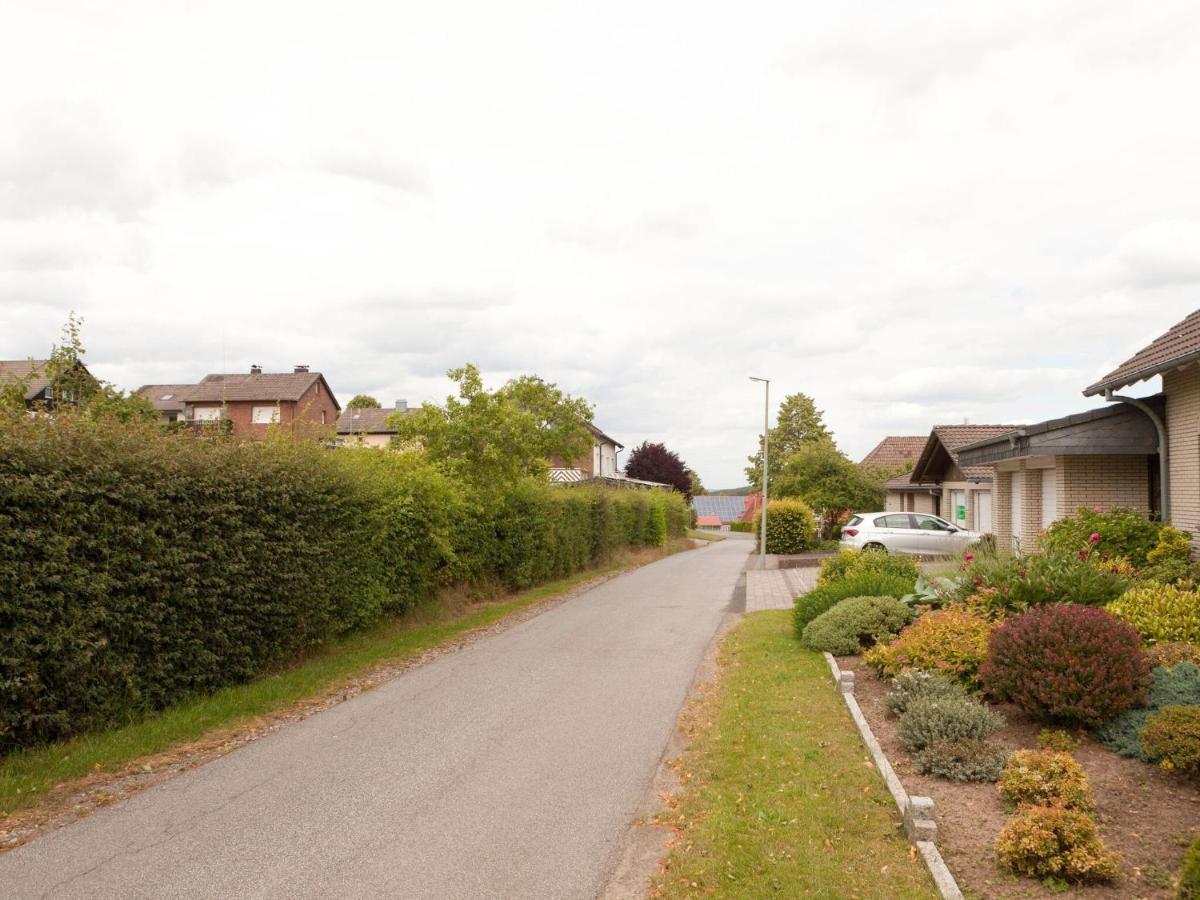 Sunny Flat In Bad Driburg With Garden Apartment Bagian luar foto